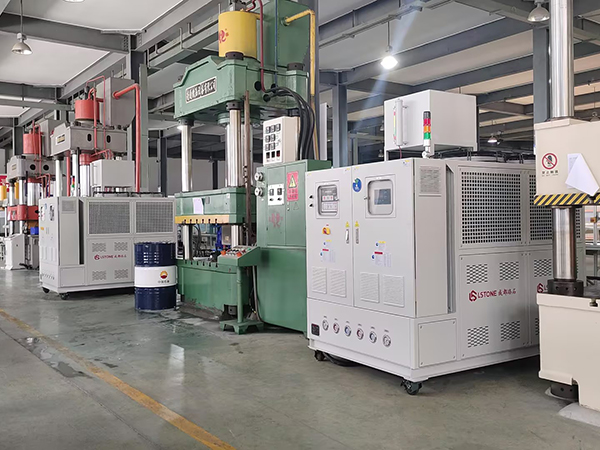 防彈材料器材風(fēng)冷式冷熱一體機——應(yīng)用案例