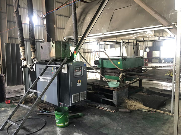 橡膠板硫化機橡膠專用模溫機——應(yīng)用案例