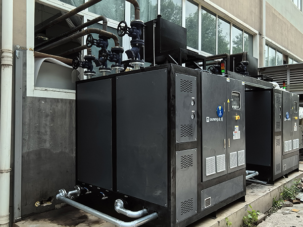 碳纖維無人機機翼模具雙機一體油溫機